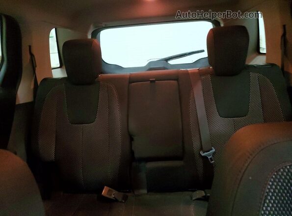 2GKALNEKXH6350830 2017 GMC TERRAIN Black Rear seats view
