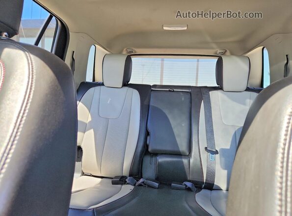 2GKALPEK3H6223705 2017 GMC TERRAIN Black Вид задніх сидінь