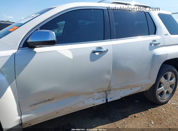 2GKFLPE30G6122439 2016 GMC TERRAIN White Widok z przodu