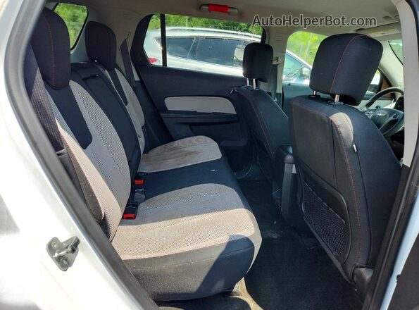2GKFLSEK4H6162633 2017 GMC TERRAIN White Вид задньої частини салону