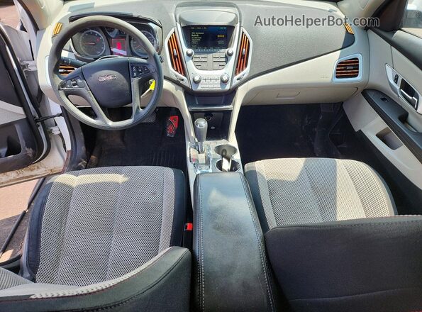 2GKFLSEK4H6162633 2017 GMC TERRAIN White Вид панелі приладів