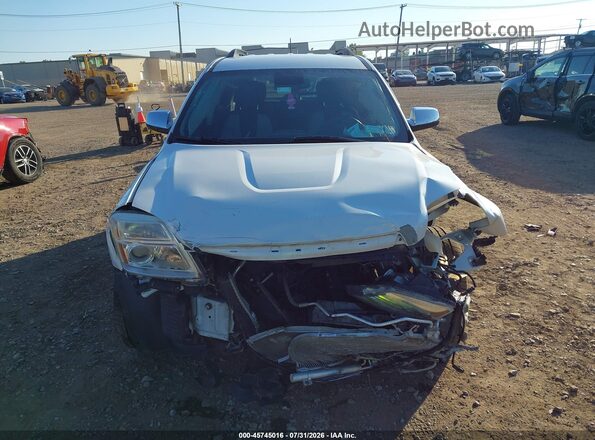 2GKFLTEK2G6240136 2016 GMC TERRAIN Silver Widok zestawu wskaźników
