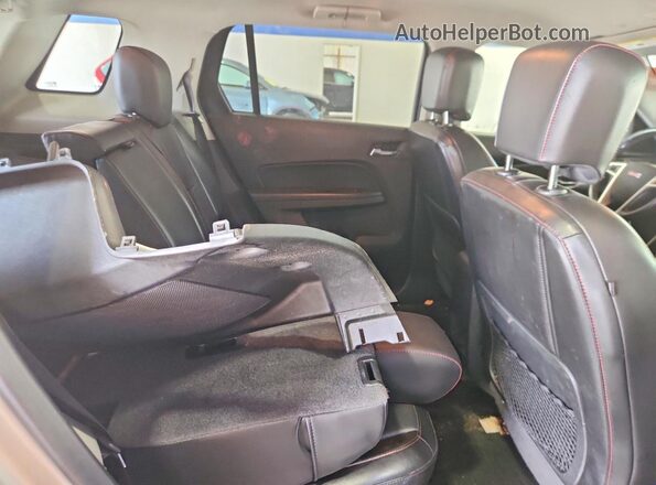 2GKFLUEK2H6326456 2017 GMC TERRAIN Gray Vista interior trasera