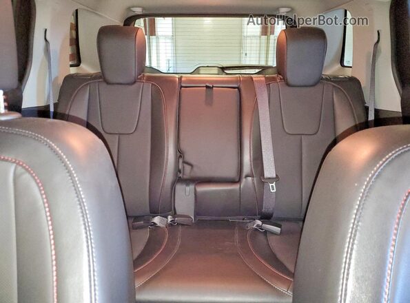 2GKFLUEK3H6259348 2017 GMC TERRAIN Silver Vista de los asientos traseros
