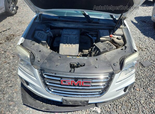 2GKFLUEK5H6174818 2017 GMC TERRAIN White Engine compartment view