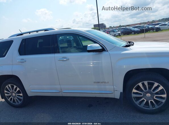 2GKFLVE39H6303237 2017 GMC TERRAIN White Vista interior trasera