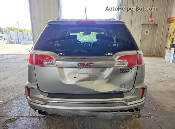 2GKFLVE3XH6246191 2017 GMC TERRAIN Silver Widok z tyłu