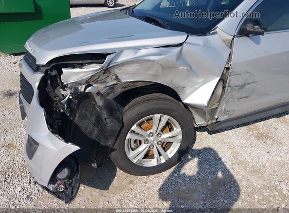 2GNALBEK0H1610361 2017 CHEVROLET EQUINOX Silver Widok z przodu