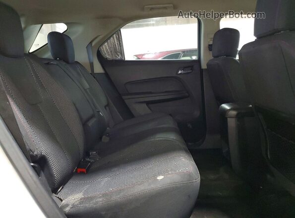 2GNALBEK2H1589867 2017 CHEVROLET EQUINOX White Вид задньої частини салону