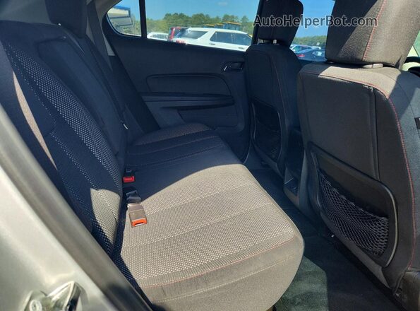 2GNALBEK3H6100086 2017 CHEVROLET EQUINOX Silver Вид задньої частини салону