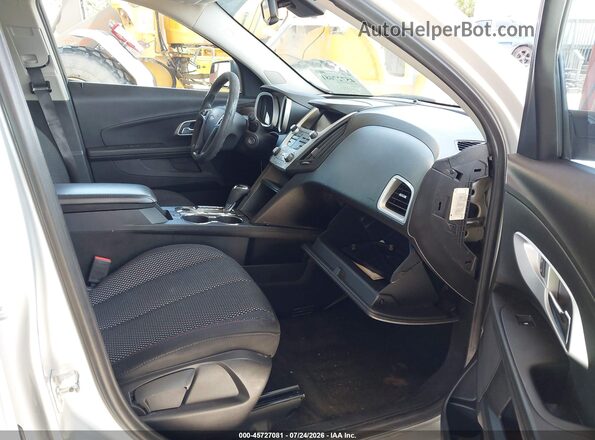 2GNALBEK9H1534820 2017 CHEVROLET EQUINOX Silver Widok wnętrza z przodu