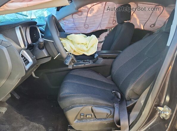 2GNALCEK0G6274363 2016 CHEVROLET EQUINOX Black Front interior view