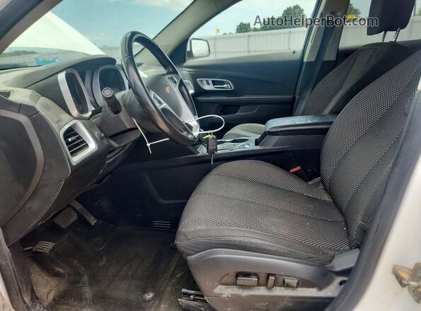2GNALCEK0H1520777 2017 CHEVROLET EQUINOX White Front interior view