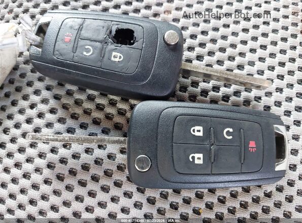 2GNALCEK0H1565900 2017 CHEVROLET EQUINOX Silver წინა პანელის ხედი