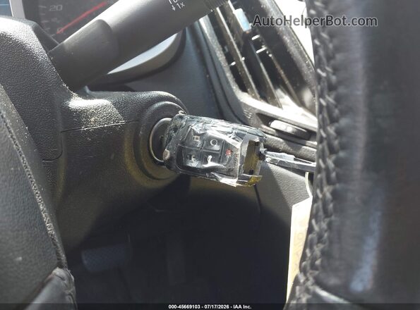 2GNALCEK0H1576590 2017 CHEVROLET EQUINOX Silver Widok deski rozdzielczej