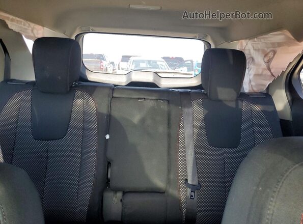 2GNALCEK1G6195025 2016 CHEVROLET EQUINOX Silver Widok tylnych siedzeń