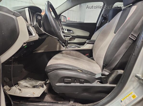 2GNALCEK2G1159826 2016 CHEVROLET EQUINOX Серебряный Вид салона спереди