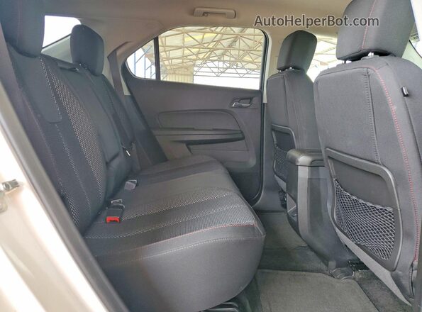 2GNALCEK2H6290940 2017 CHEVROLET EQUINOX White Հետևի նստատեղերի տեսք