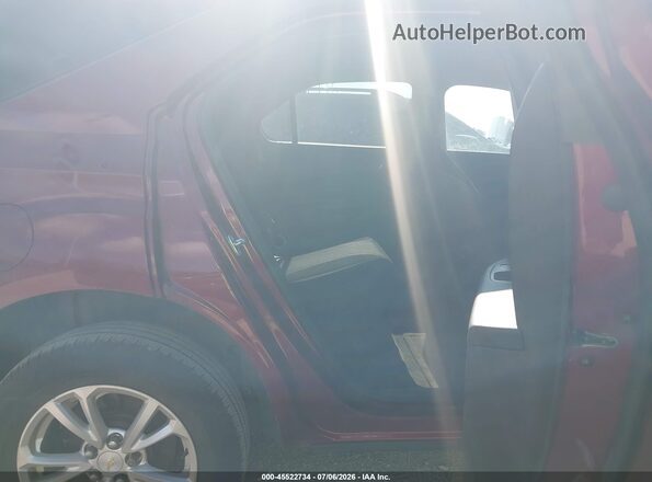2GNALCEK4H1568444 2017 CHEVROLET EQUINOX Бордовый Вид наклейки с VIN-кодом