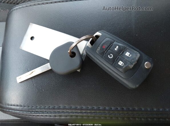 2GNALCEK4H6248138 2017 CHEVROLET EQUINOX Silver Առջևի վահանակի տեսք