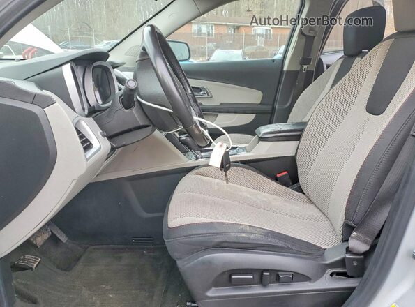 2GNALCEK6H6314852 2017 CHEVROLET EQUINOX Gray Вид салону спереду