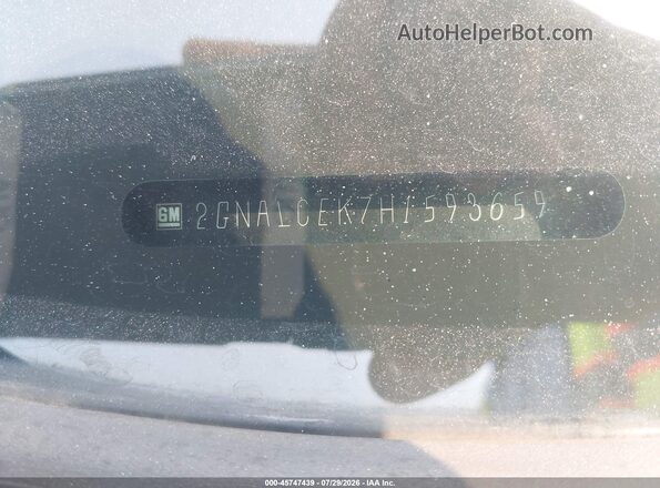 2GNALCEK7H1593659 2017 CHEVROLET EQUINOX Серебряный Вид подкапотного пространства