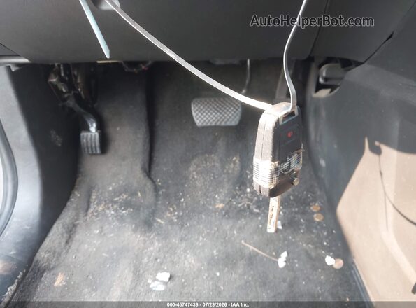 2GNALCEK7H1593659 2017 CHEVROLET EQUINOX Серебряный Вид панели приборов