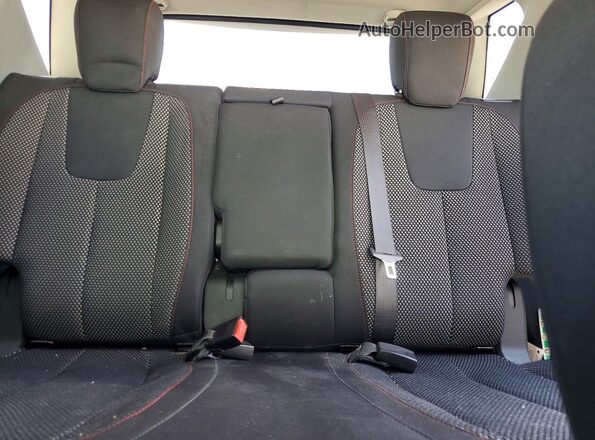 2GNALCEK7H6312463 2017 CHEVROLET EQUINOX White Հետևի նստատեղերի տեսք