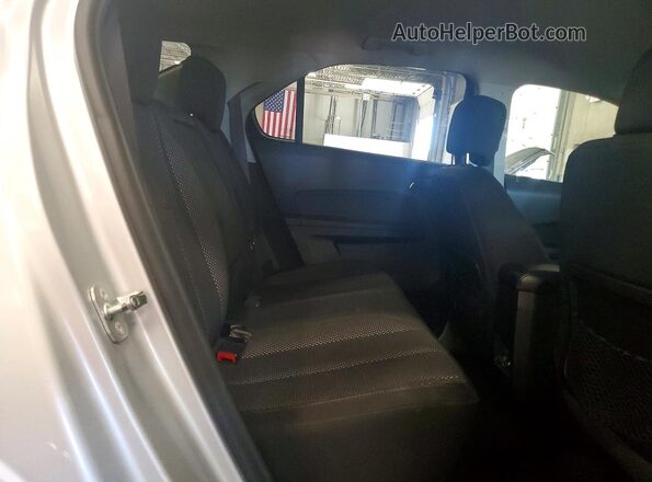 2GNALCEK8H6294331 2017 CHEVROLET EQUINOX Silver Вид задньої частини салону