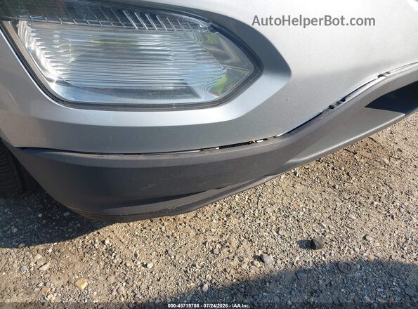 2GNALCEKXH1536551 2017 CHEVROLET EQUINOX Silver Front view