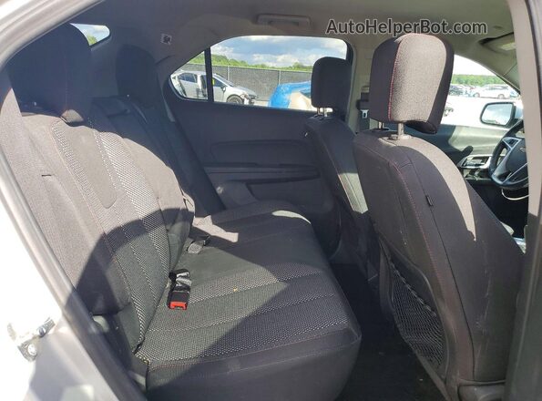 2GNALCEKXH6319004 2017 CHEVROLET EQUINOX Серебряный Вид задних сидений