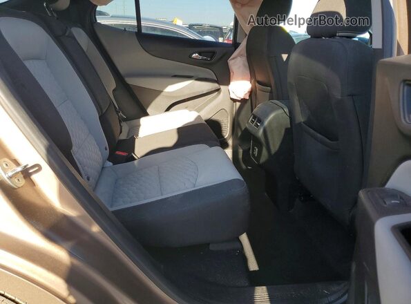 2GNAXHEV1K6254403 2019 CHEVROLET EQUINOX Tan Rear interior view