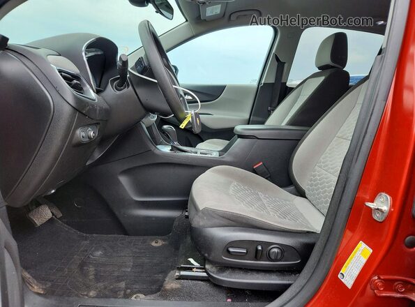 2GNAXHEV1L6114305 2020 CHEVROLET EQUINOX Оранжевый Вид салона спереди
