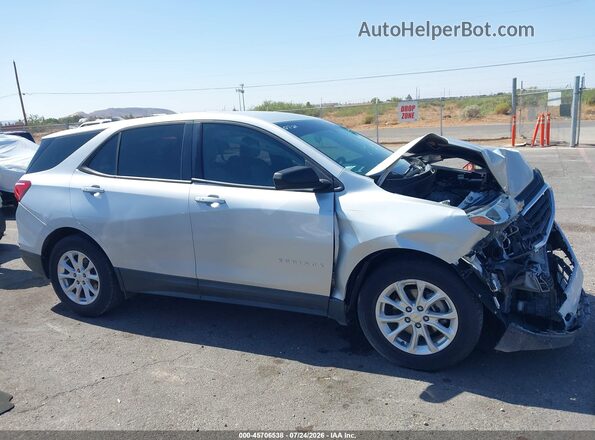 2GNAXHEV4J6343929 2018 CHEVROLET EQUINOX Silver 360 interior view