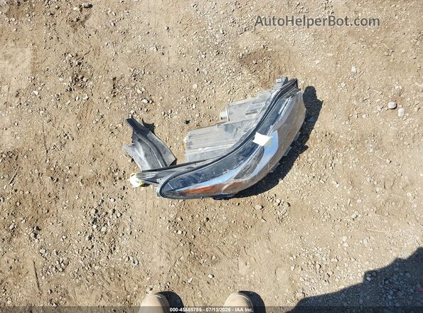 2GNAXJEV2J6342222 2018 CHEVROLET EQUINOX Maroon Widok deski rozdzielczej