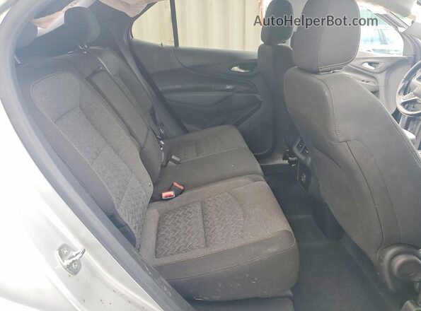 2GNAXJEV2N6131575 2022 CHEVROLET EQUINOX Silver Вид задньої частини салону