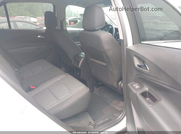 2GNAXJEV3J6270768 2018 CHEVROLET EQUINOX White VIN կոդի պիտակի տեսք