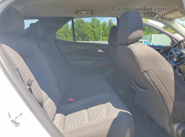 2GNAXJEV3J6271547 2018 CHEVROLET EQUINOX White Rear interior view