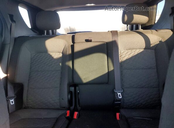 2GNAXJEV5J6272375 2018 CHEVROLET EQUINOX Красный Вид задних сидений