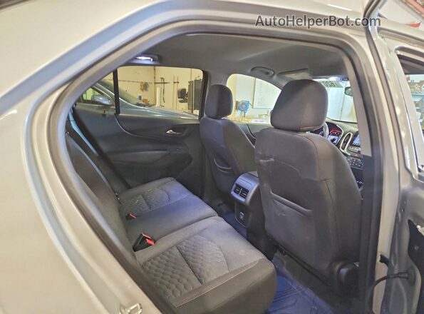 2GNAXLEX1K6268578 2019 CHEVROLET EQUINOX Silver Vista interior trasera