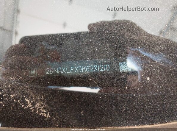 2GNAXLEX9K6281210 2019 CHEVROLET EQUINOX Серебряный Вид подкапотного пространства