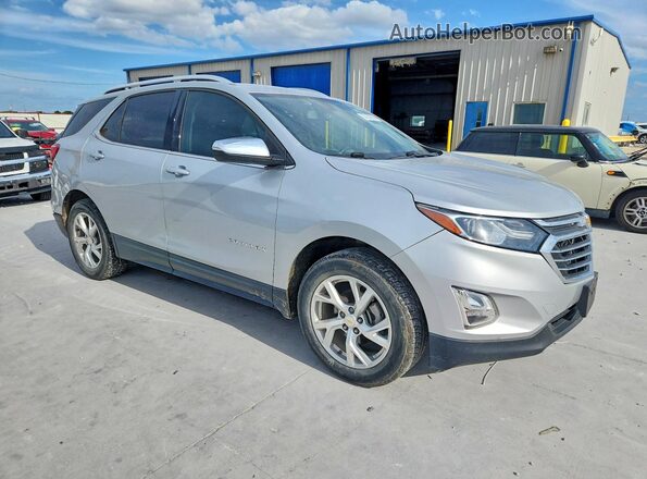 2GNAXMEV3J6177170 2018 CHEVROLET EQUINOX Silver Delantero derecho