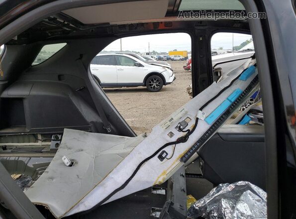 2GNAXNEV2K6237933 2019 CHEVROLET EQUINOX Черный Вид задней части салона