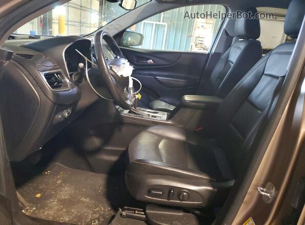 2GNAXNEX4J6160885 2018 CHEVROLET EQUINOX Gold Front interior view