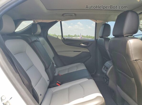 2GNAXNEX5J6157364 2018 CHEVROLET EQUINOX Белый Вид задней части салона