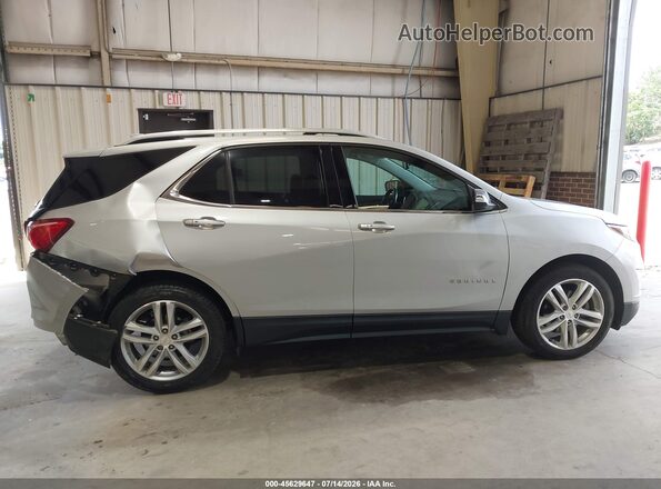 2GNAXPEX5K6163954 2019 CHEVROLET EQUINOX Silver Widok wnętrza z tyłu