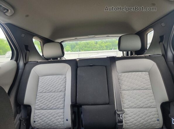 2GNAXREV0J6163661 2018 CHEVROLET EQUINOX Green Rear seats view