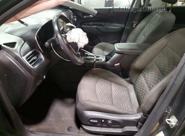 2GNAXSEV1J6226225 2018 CHEVROLET EQUINOX Черный Вид салона спереди