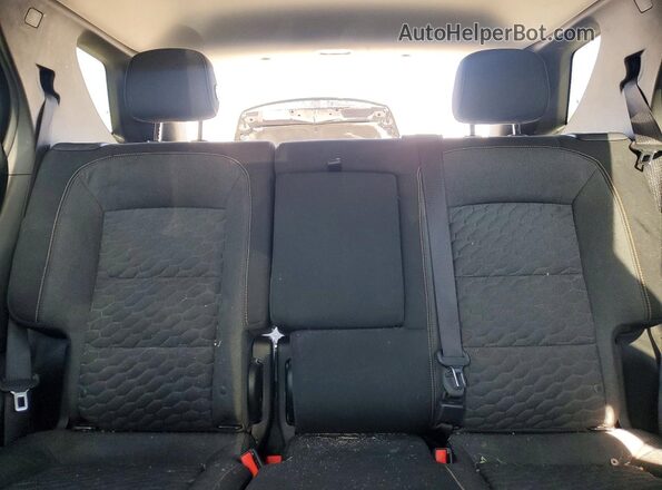 2GNAXSEV1J6277482 2018 CHEVROLET EQUINOX White Rear seats view