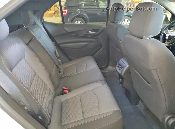2GNAXSEV8J6284476 2018 CHEVROLET EQUINOX White Rear interior view